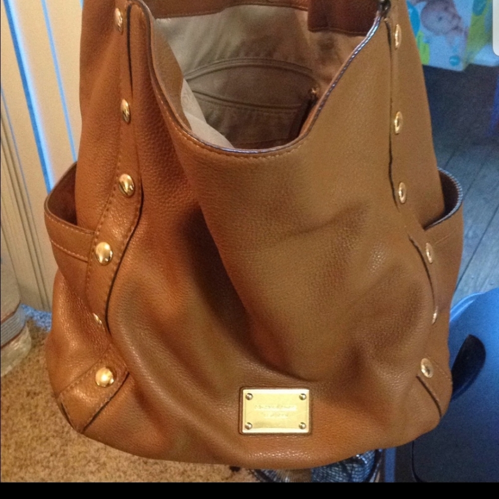 Michael kors purse